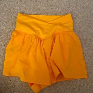 Offline by Aerie crossover athletic shorts!